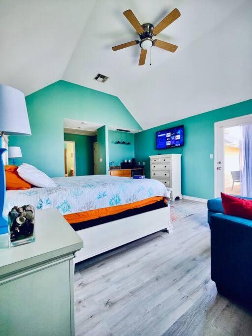 Sunny Delight - Sleeps 10 - Generous Space! Bolivar Peninsula 외부 사진