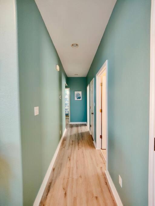 Sunny Delight - Sleeps 10 - Generous Space! Bolivar Peninsula 외부 사진