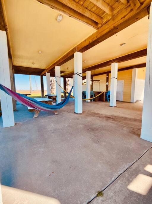 Sunny Delight - Sleeps 10 - Generous Space! Bolivar Peninsula 외부 사진