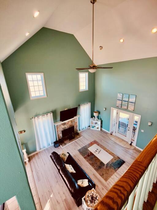 Sunny Delight - Sleeps 10 - Generous Space! Bolivar Peninsula 외부 사진