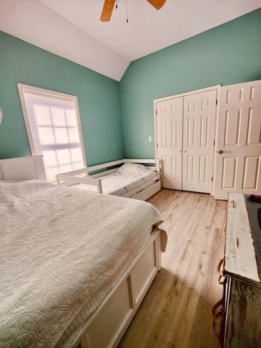 Sunny Delight - Sleeps 10 - Generous Space! Bolivar Peninsula 외부 사진